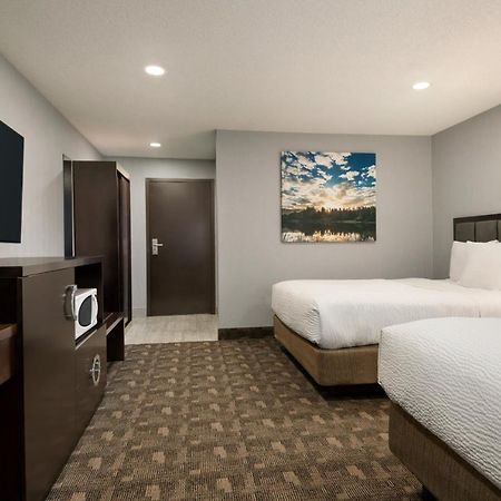 Days Inn By Wyndham Wainwright Dış mekan fotoğraf
