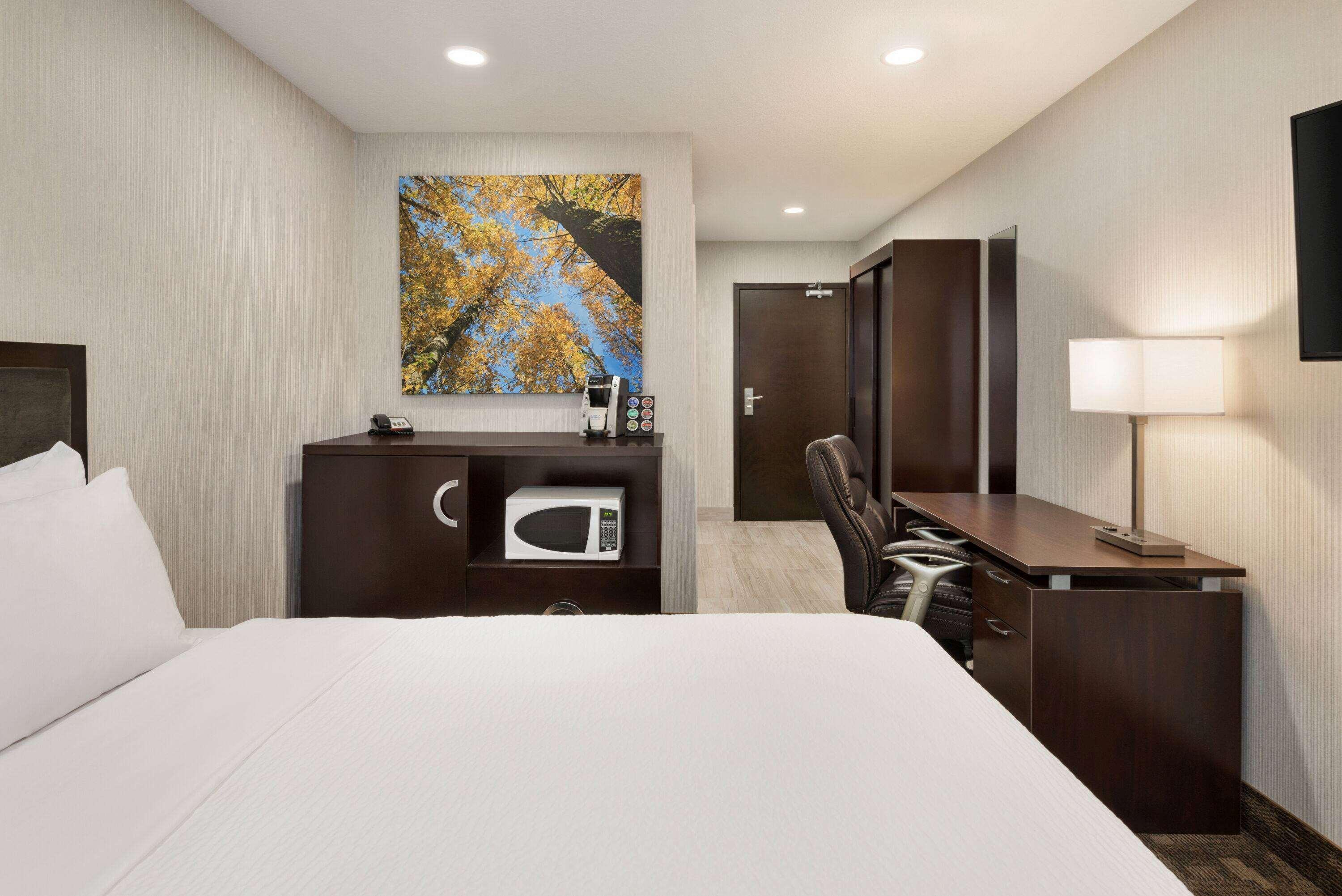 Days Inn By Wyndham Wainwright Dış mekan fotoğraf